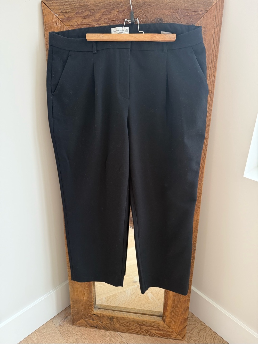 Abercrombie & Fitch Black Dress Pants - Straight Leg